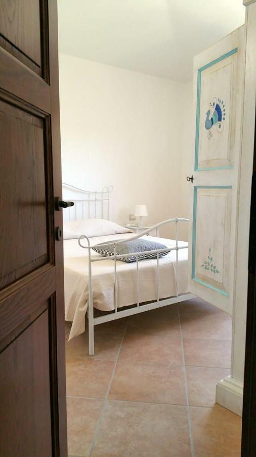 "La Pavoncella" Chia - Domus De Maria Villa Luaran gambar