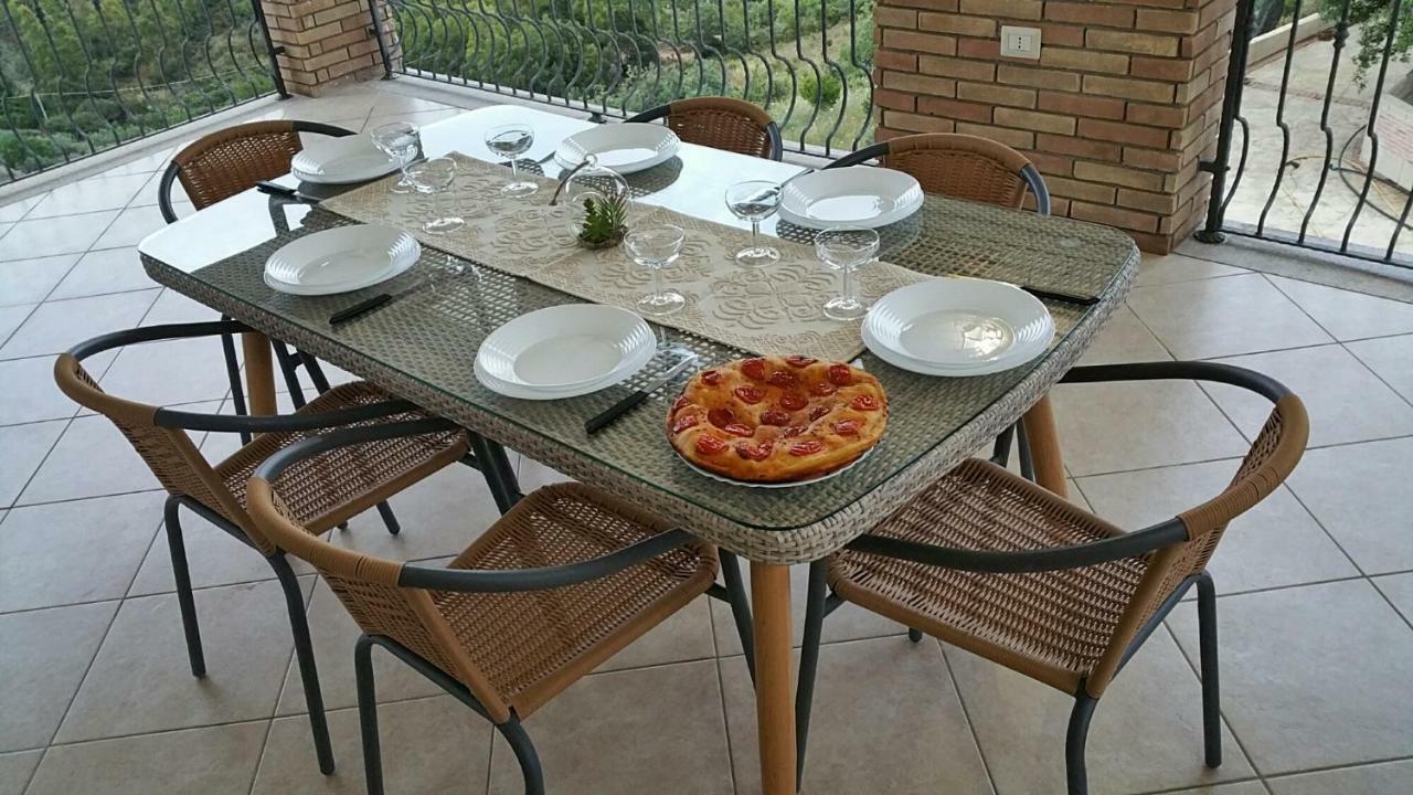 "La Pavoncella" Chia - Domus De Maria Villa Luaran gambar
